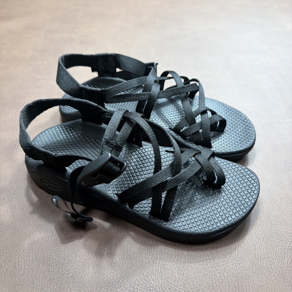 Chaco Hiking Sandals Women's Sz 6 Black Adjustable Strap Water Beach Trail ZX/2